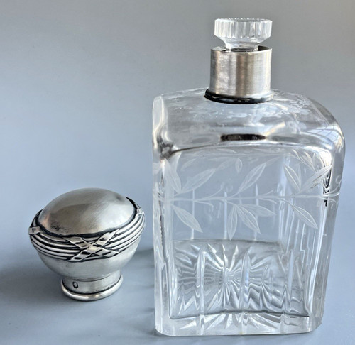 Flacon toilette xix - toilette,