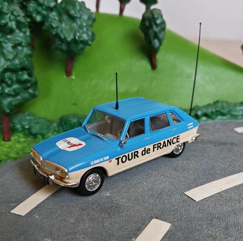 Voiture miniature renault - miniature,