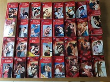 Lot de 32 livres Harlequin