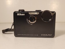 Nikon Coolpix S1100pj -
