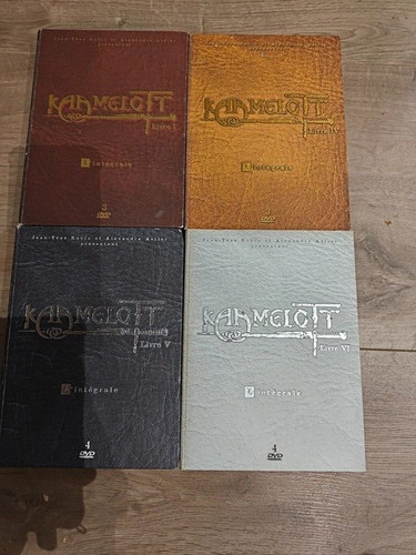 Coffret dvd kaamelott livres - kaamelott,
