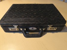 Malette de couteaux professionnels, grande qualité. 24 pièces.