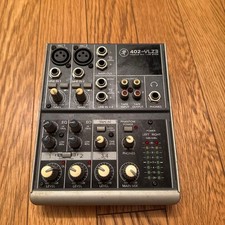 Mackie 402 VLZ3 4 canaux