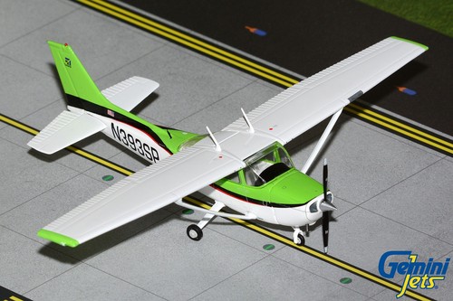 Cessna 172 n393sp geminijets - cessna,