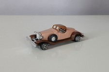Summer Stutz Blackhawk