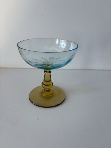 Coupe champagne pied - coupe,