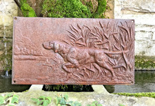 ANCIENNE PLAQUE MURALE EN