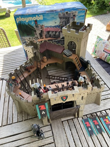 Playmobil château fort - playmobil,