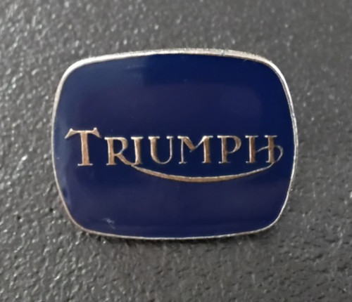 Pin moto triumph de - moto,