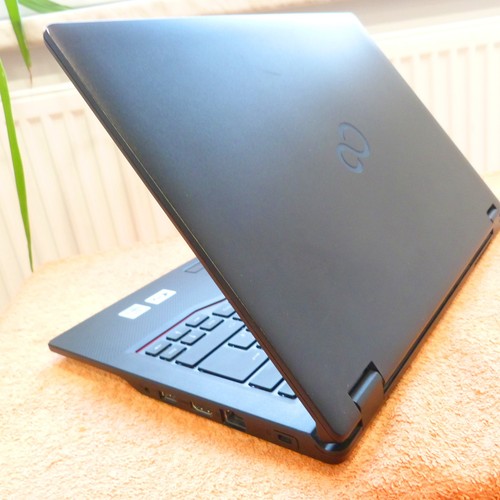 Fujitsu e5410 pouces - e5410,