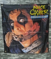 Drapeau Alice Cooper