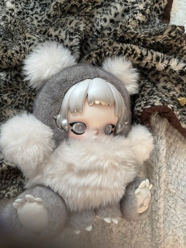 Poupée peluche articulée - en,