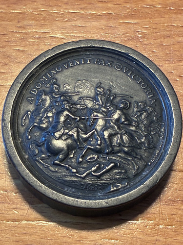 Jeton jeu bois noirci 1683 - jeu,