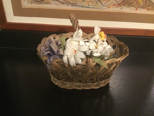 Petit panier poupees ancien - petit,