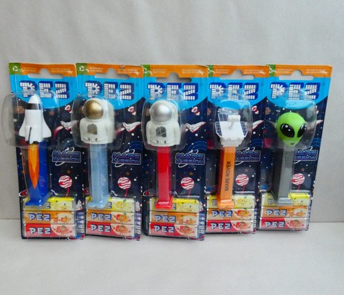 Lot distributeurs pez - de, 5