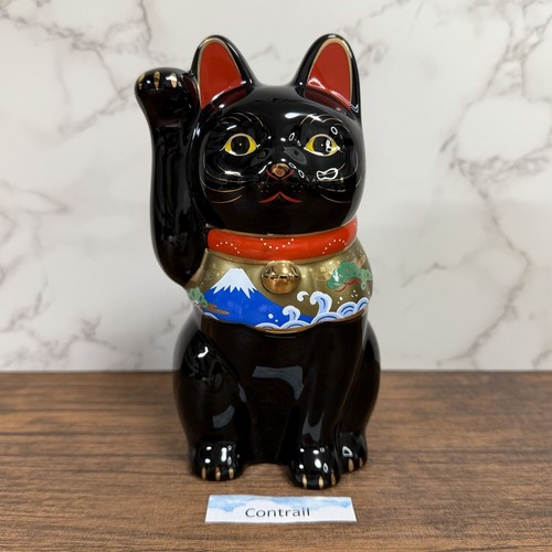 Maneki neko beckoning - neko, lucky