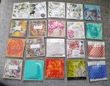 LOT DE 20 ECHANTILLONS PARFUM