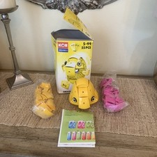 Geomag Kor Egg Yellow and Pink colored Creative Magnet cover sets