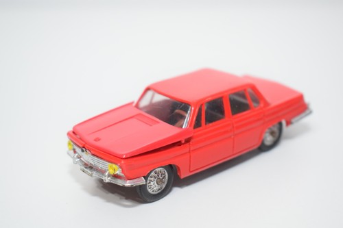 C13 minialuxe bmw 1500 - minialuxe,