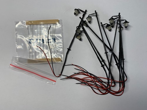 Lot lampadaires pour - 10,