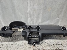 Tableau de bord AUDI A1 1