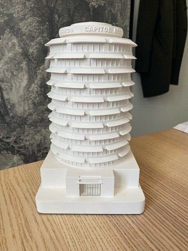 Réplique immeuble - réplique,