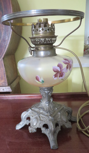 Ancienne lampe petrole - a,