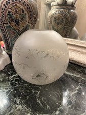 Globe De Lampe À Pétrole