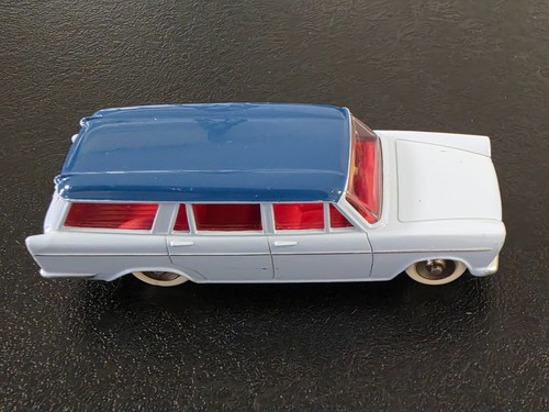 Dinky toys atlas fiat - dinky, 1800