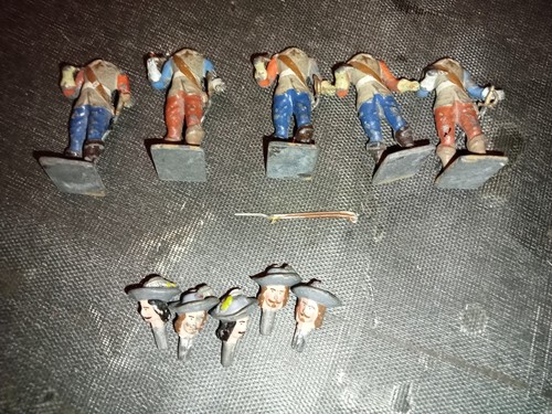 Lot anciens soldats - lot, plomb