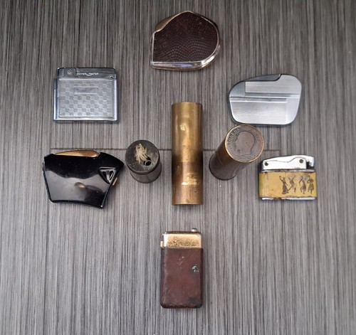 Grand lot objets de - 9,