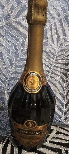 Champagne mumm cuvée - champagne,