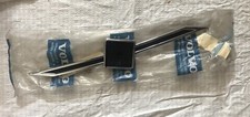 OEM 3207796 Volvo 340 360 1986- Baguette support emblème de calandre NOS NEUF