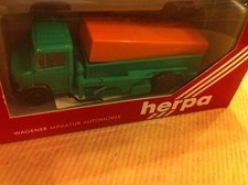 Mercedes 4134 pallet truck low floor pallet truck 1/87 Herpa      