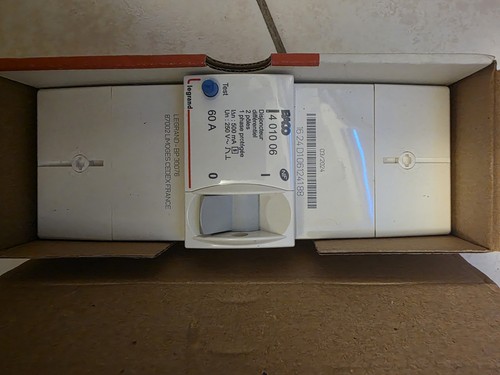 Disjoncteur abonné 60a - disjoncteur,