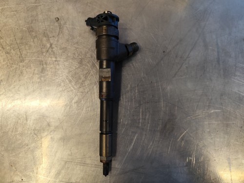 Injecteur carburant renault - injecteur,