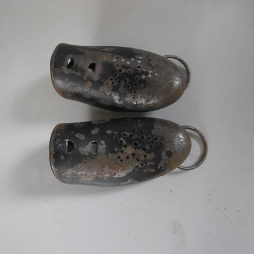 Ancien embauchoir chaussure - a,