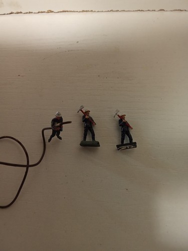 Figurine pompier - figurine, ho
