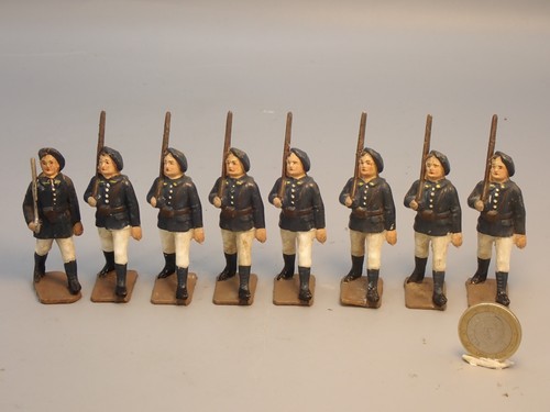 Rares figurines plastique - rares,