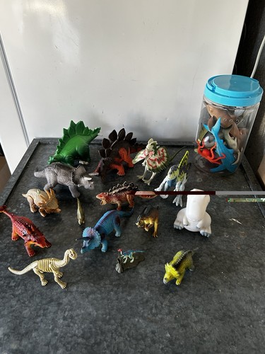 Lot figurines dinosaures - de,