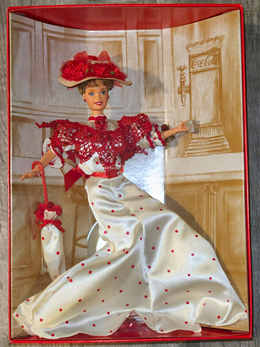 Barbie coca cola fashion - barbie, coca-cola