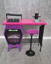 Kitchen Monster High Doll Haunted Not Complete With Bar Chair Oven Sink 