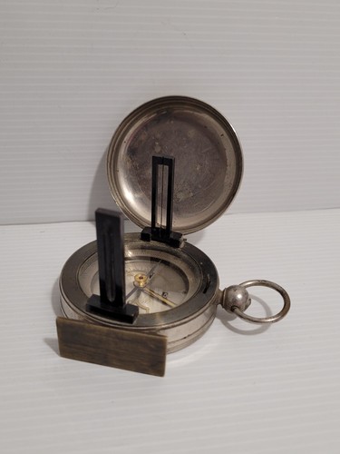 Boussole militaire ancienne - boussole,