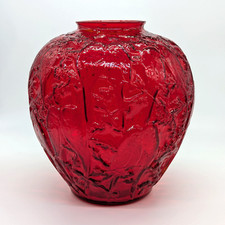 Consolidated Glass Vase Martele Rueben Haley Art Deco Lovebirds Perruches Repro