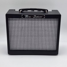 Batterie d'ampli guitare combo