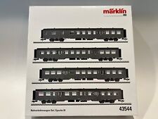 Marklin 43544 Belgian State Railways (SNCB/NMBS) M2 series commuter car set