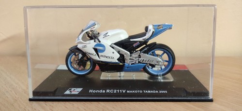 Moto altaya 24 - moto, gp