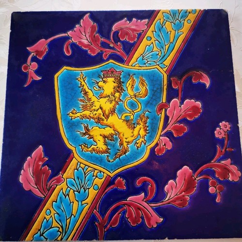 Carreau faience blason - carreau,