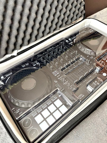 Contrôleur professionnel - contrôleur, dj