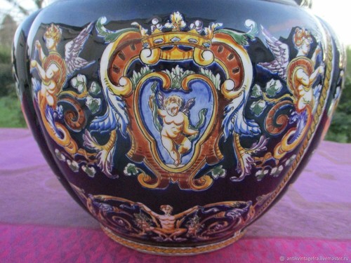 Antique renaissance - antique,